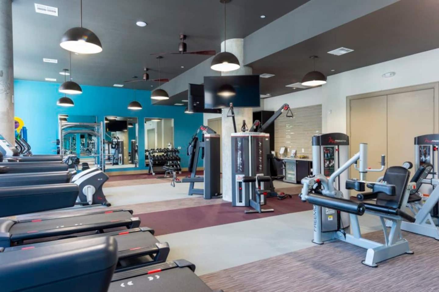 Downtown Apt Free Parking - Pool - Gym - Fully Kitchen Houston Exterior photo